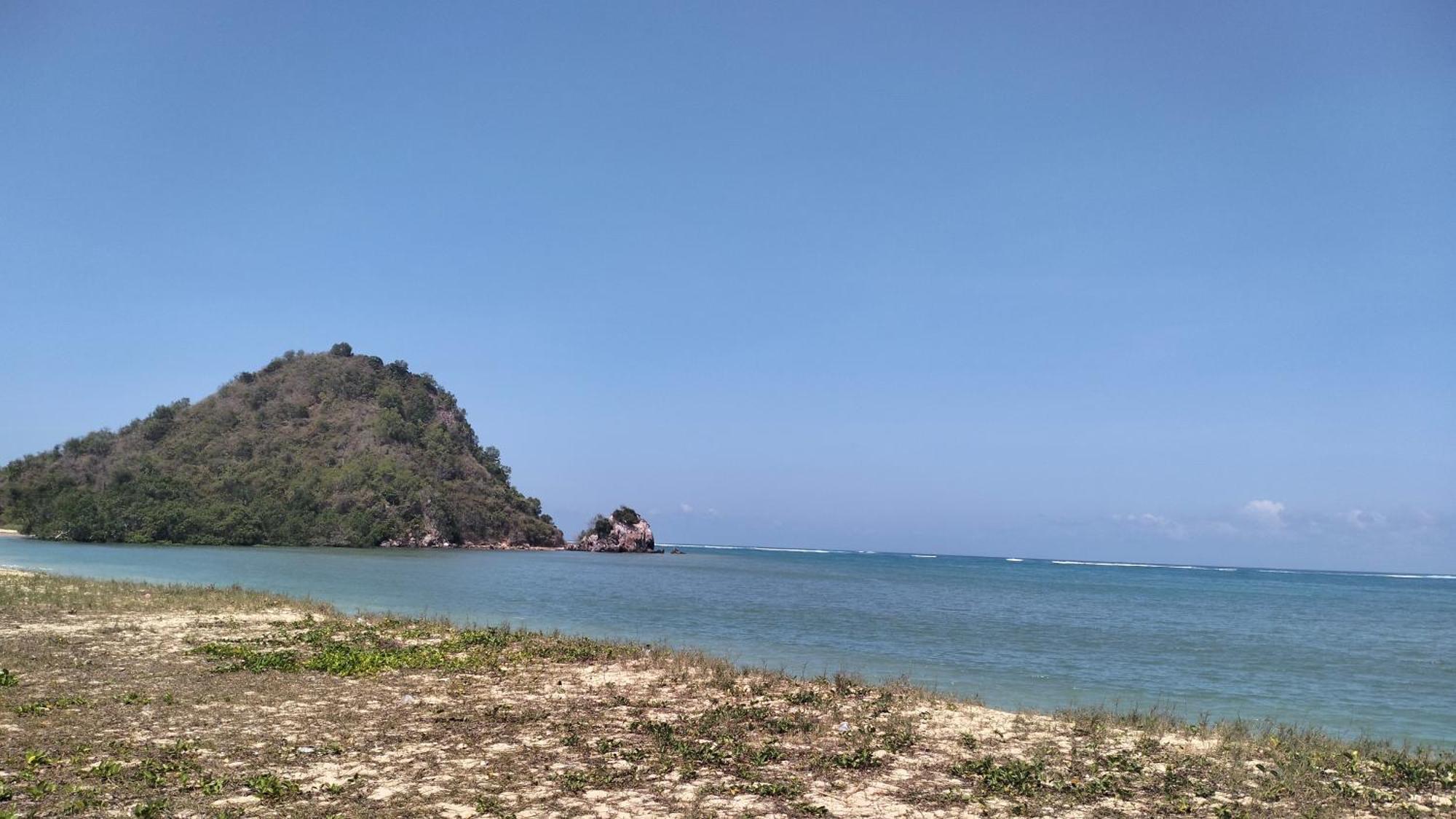 Diki Bungalows Kuta  Exterior photo